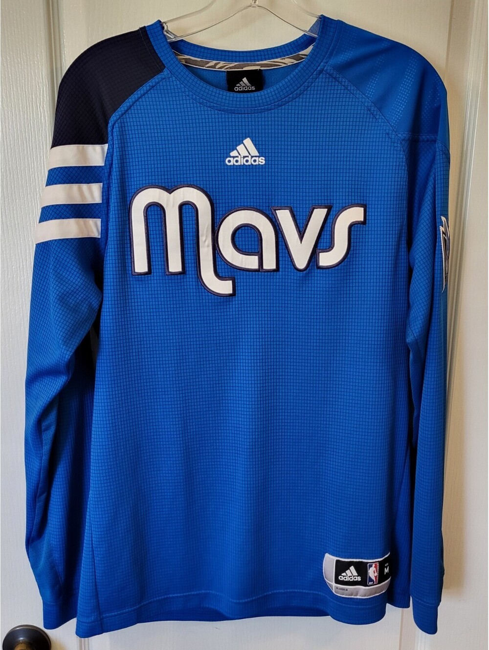 Dallas Mavericks Jersey Men's Medium Adidas NBA Mavs Basketball Long Sleeve Blue